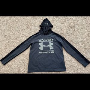 Boys Under Armour long sleeve hoodie - Size YL